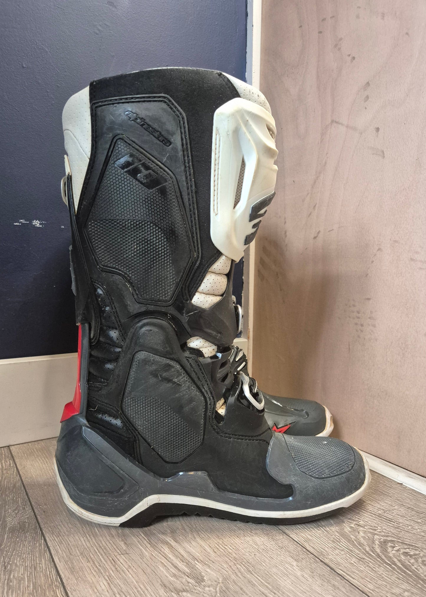Alpinestars Tech 10 Supervented - Black/White/Grey - UK8