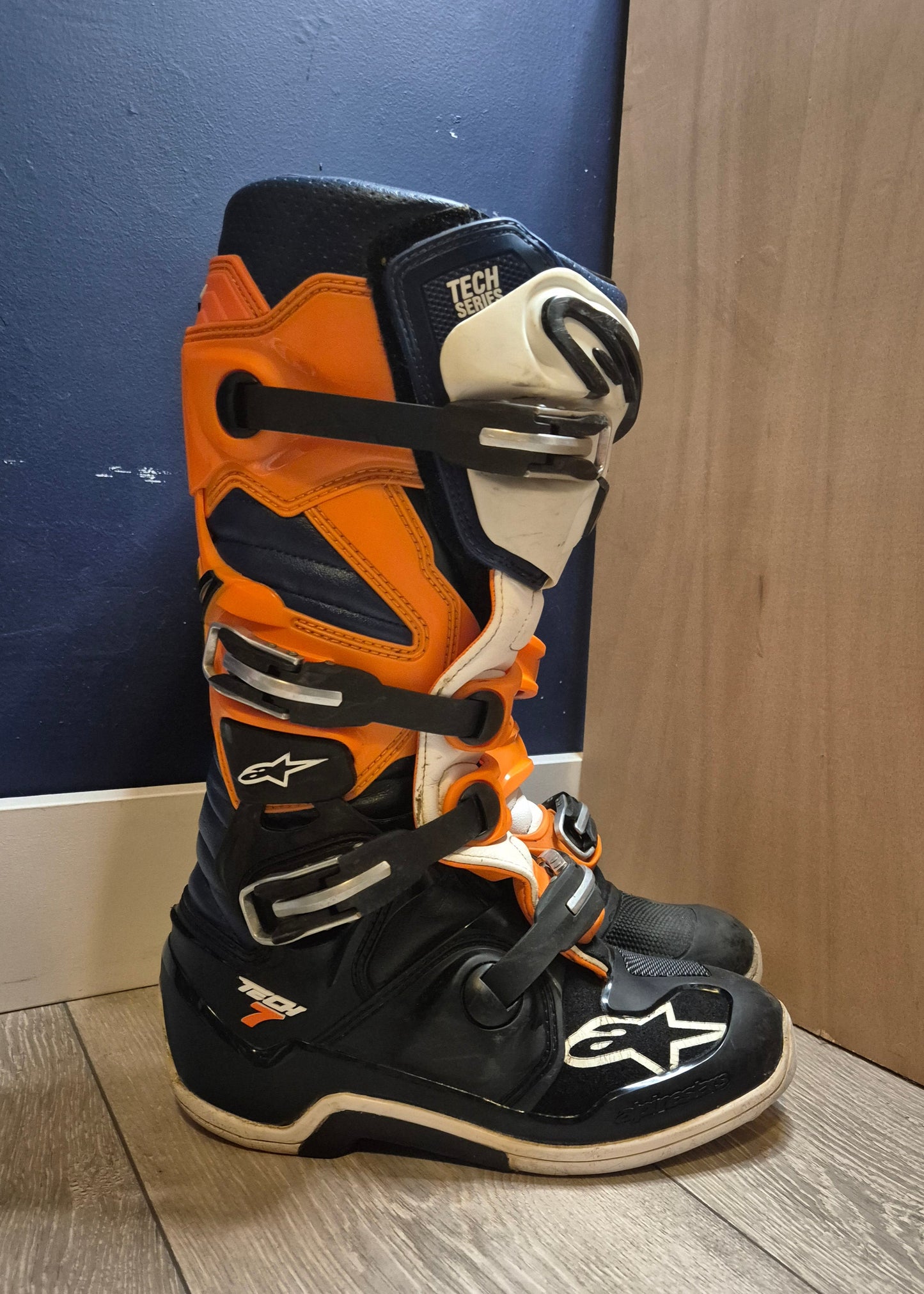 Alpinestars Tech7 - Black/White/Orange - UK7
