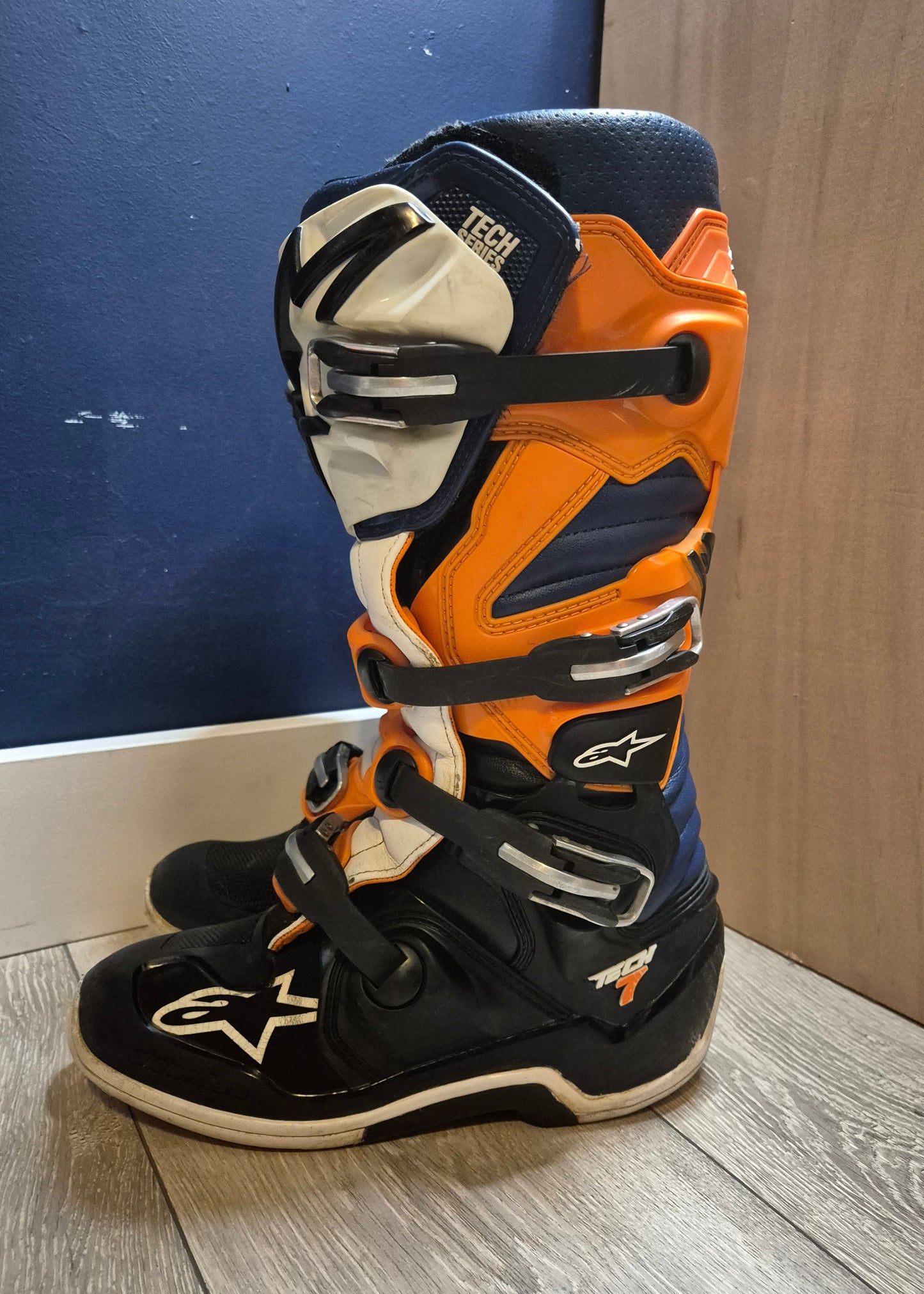 Alpinestars Tech7 - Black/White/Orange - UK7