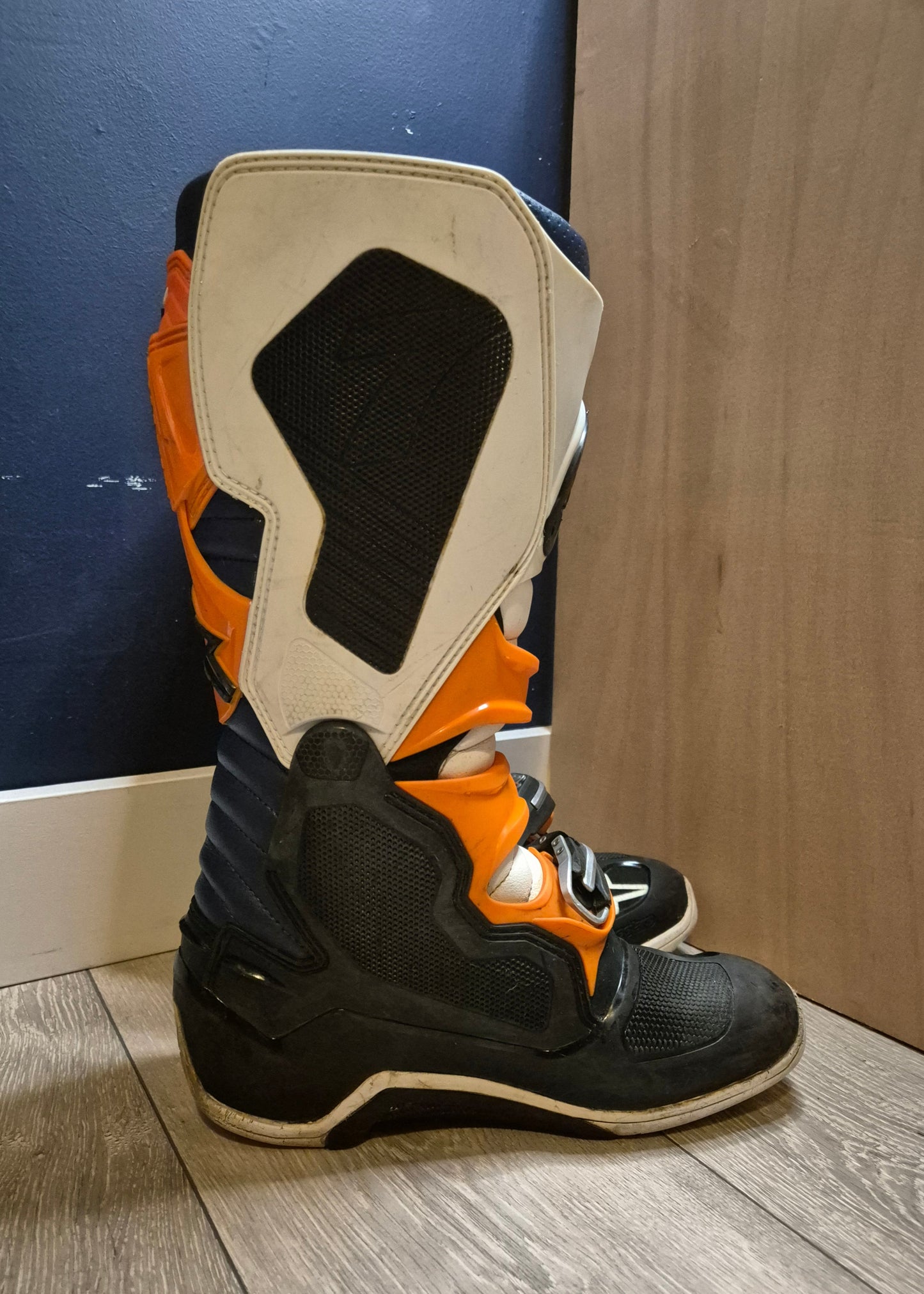 Alpinestars Tech7 - Black/White/Orange - UK7