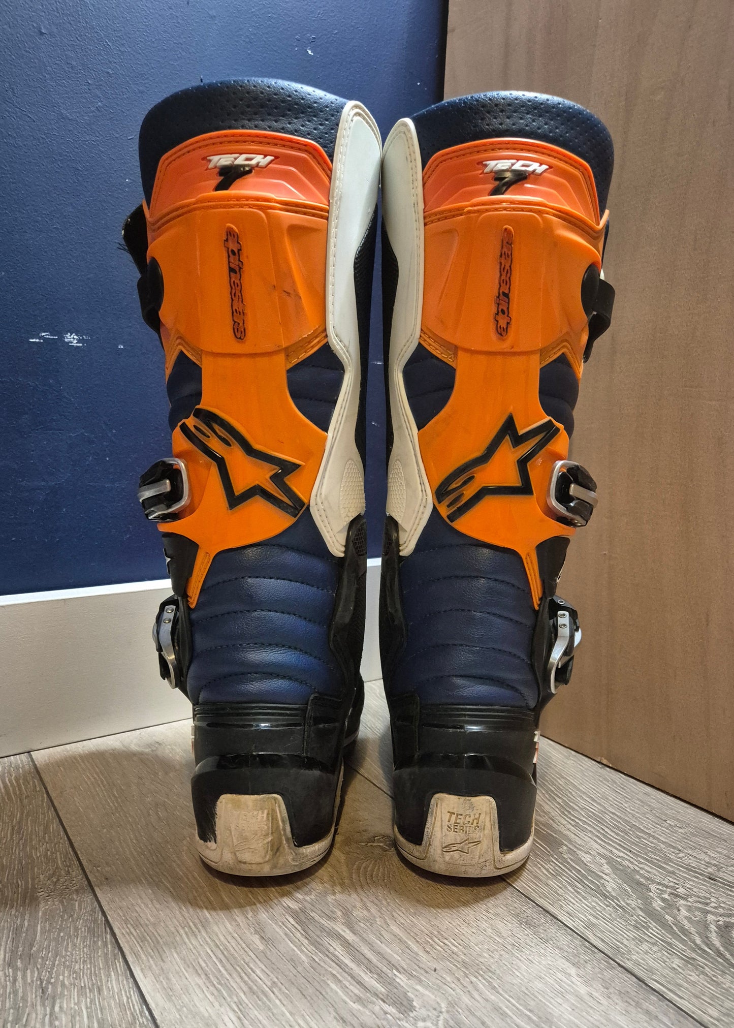Alpinestars Tech7 - Black/White/Orange - UK7