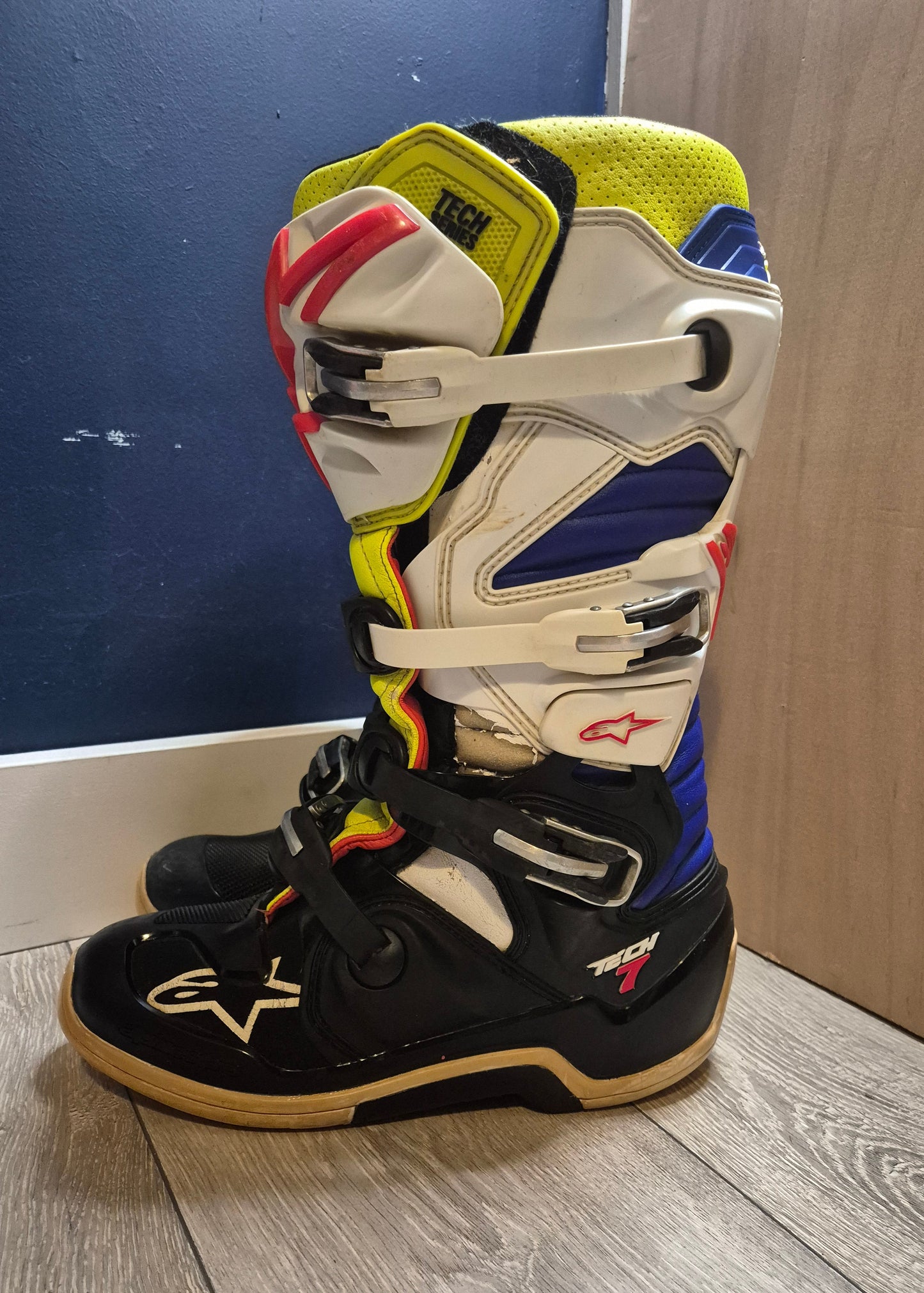 Alpinestars Tech7 - Black/White/Yellow - UK10