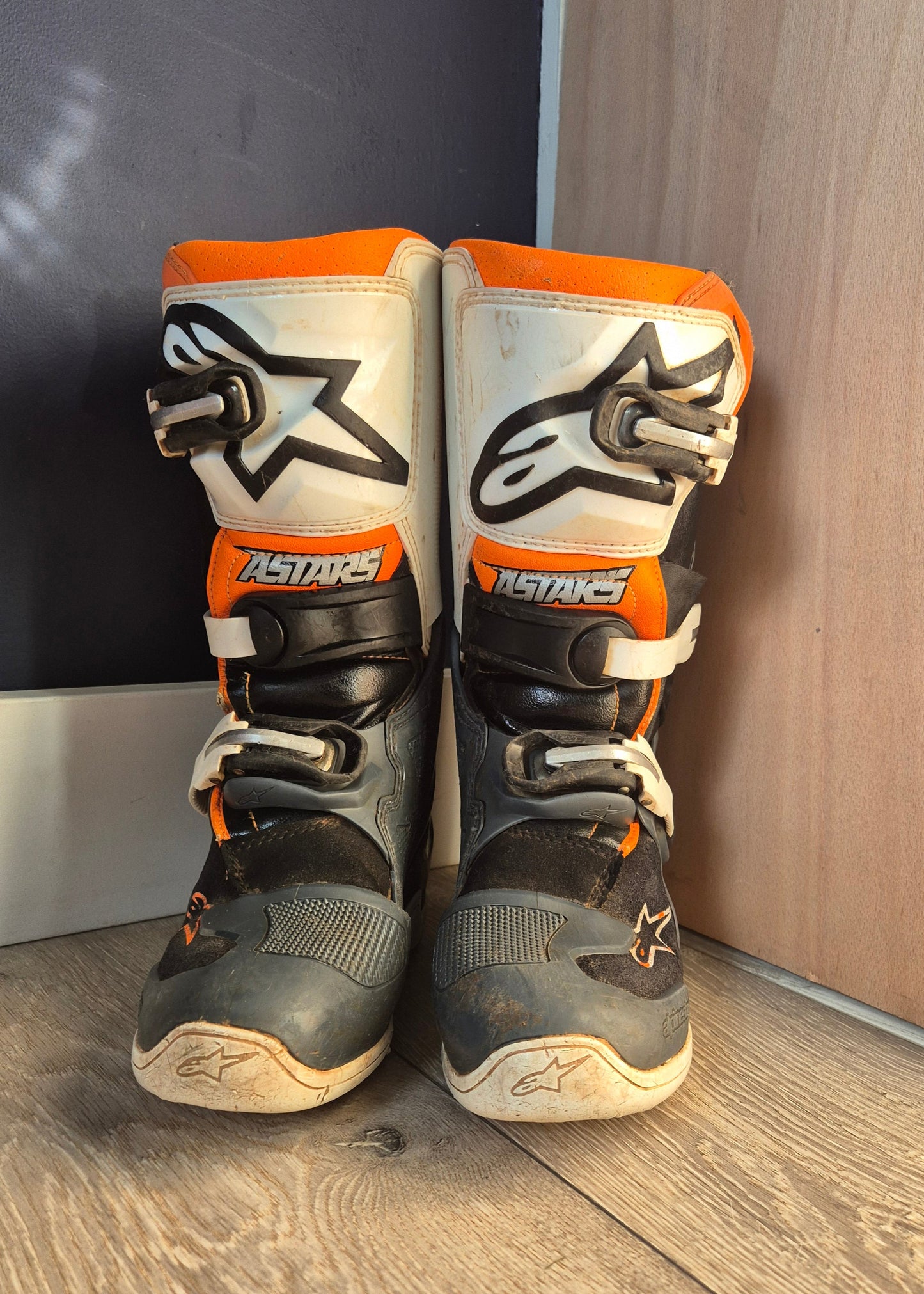 Alpinestars Tech7s - Grey/White/Orange - UK4