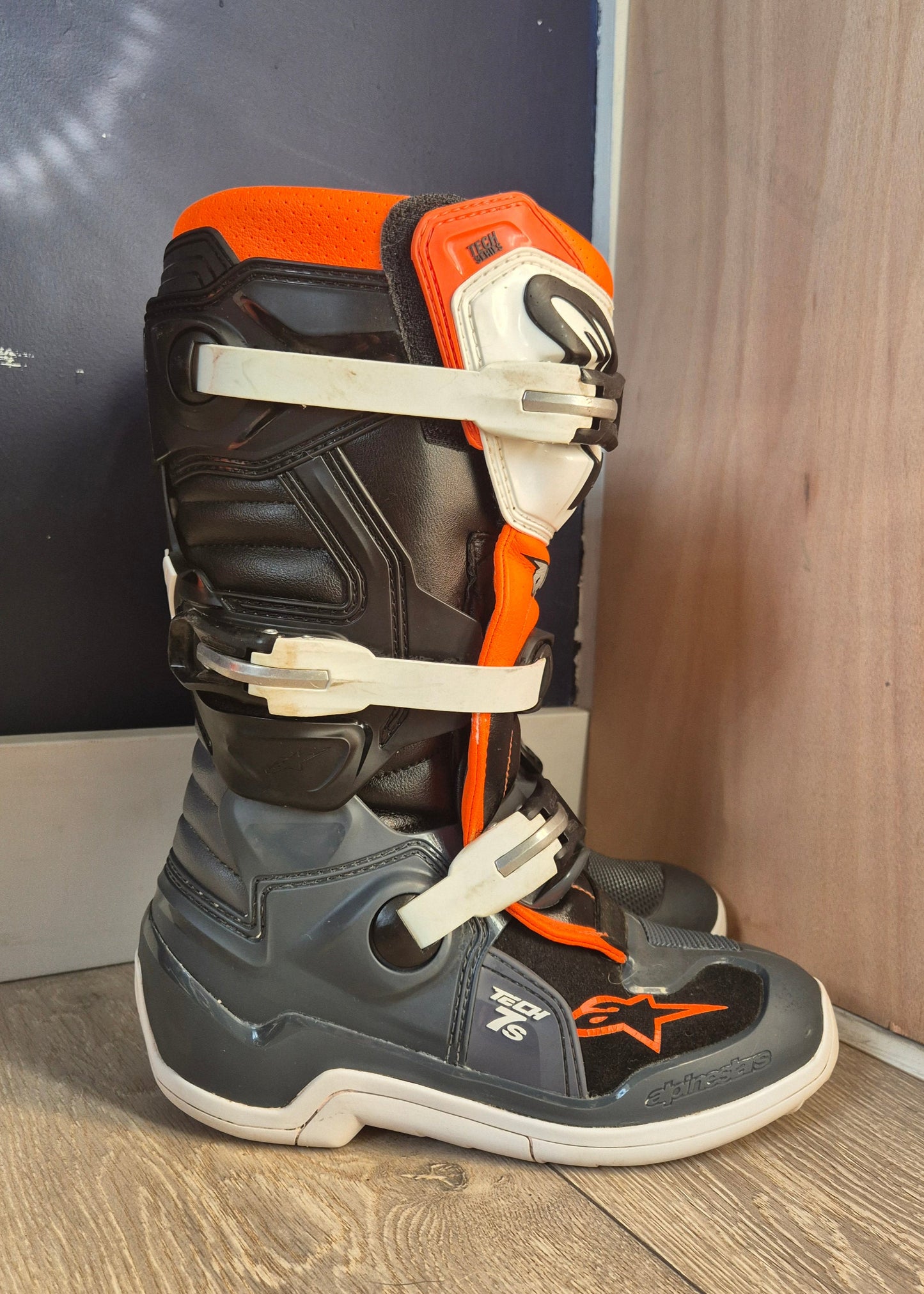 Alpinestars Tech7s - Grey/White/Orange - UK5