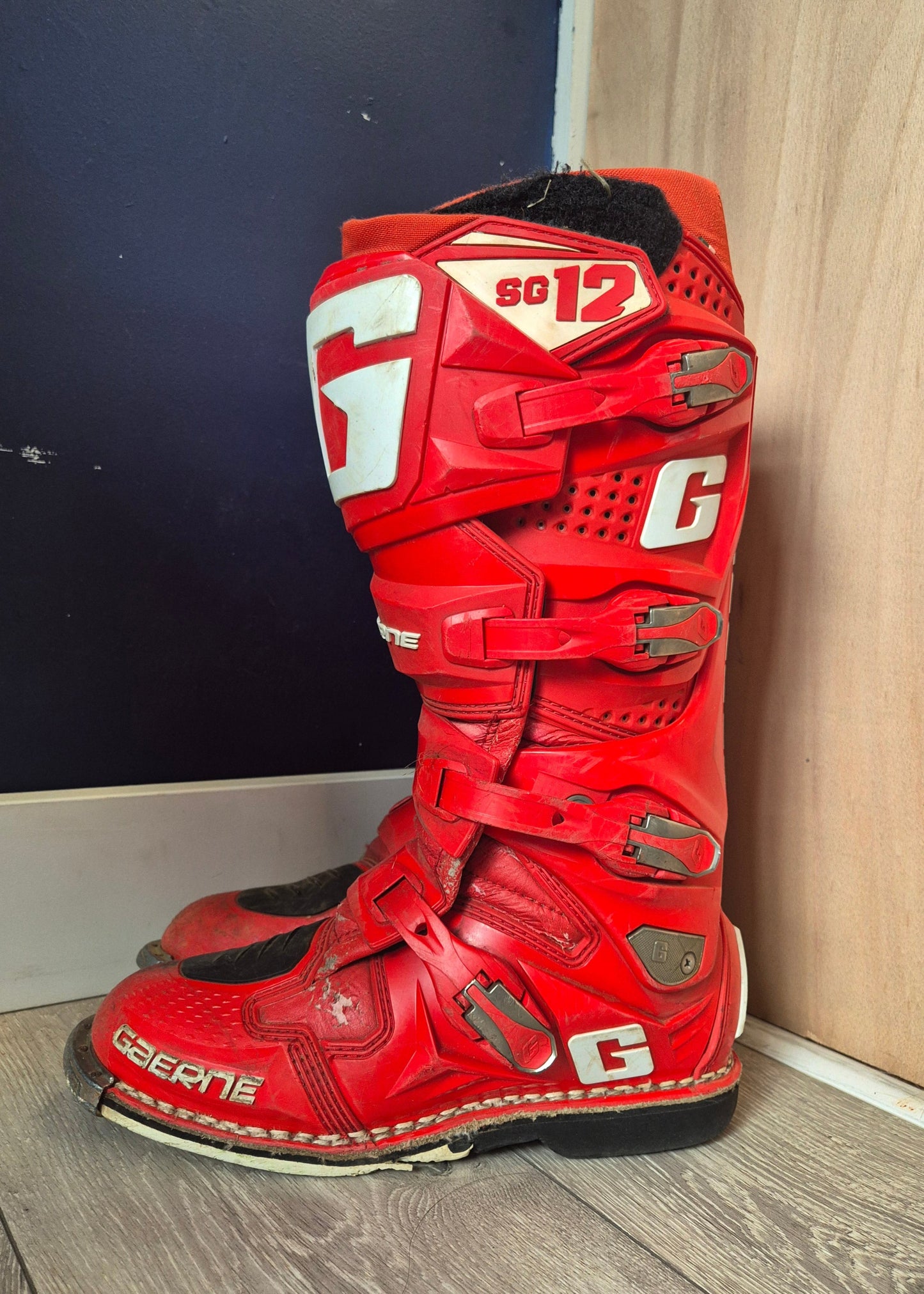Gaerne SG12 - Red - UK7