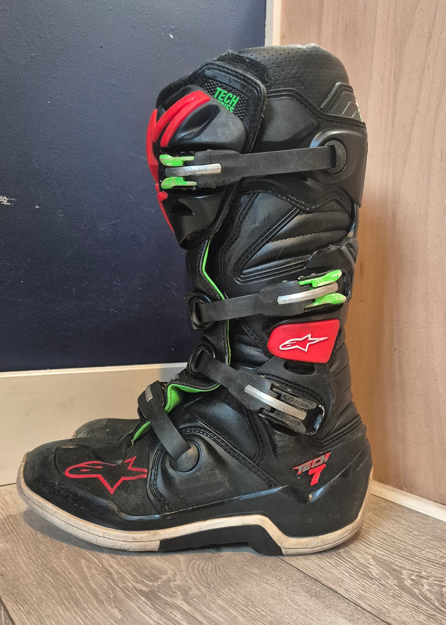 Alpinestars Tech7 - Black/Black- UK9