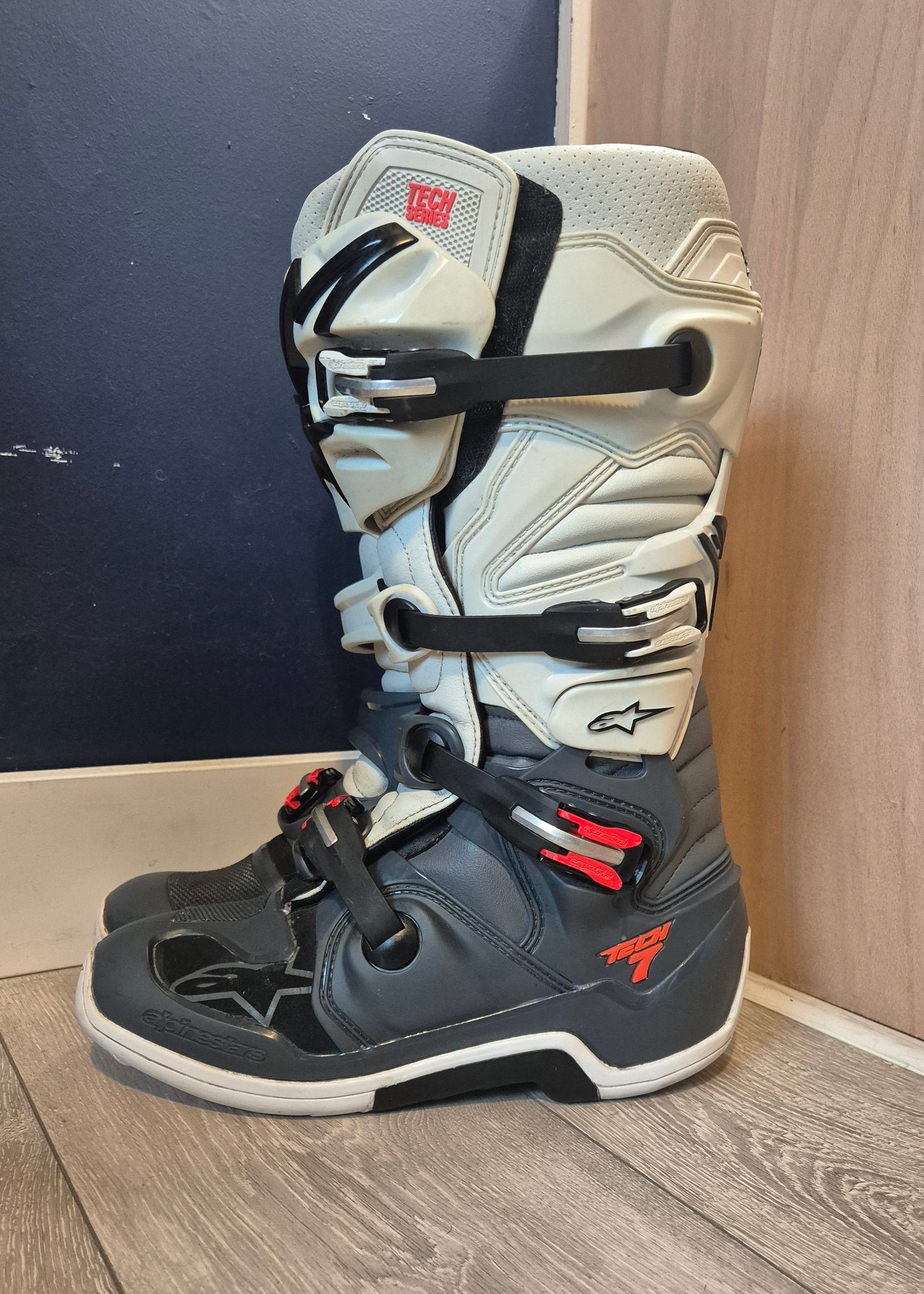 Alpinestars Tech7 - Grey/White UK10