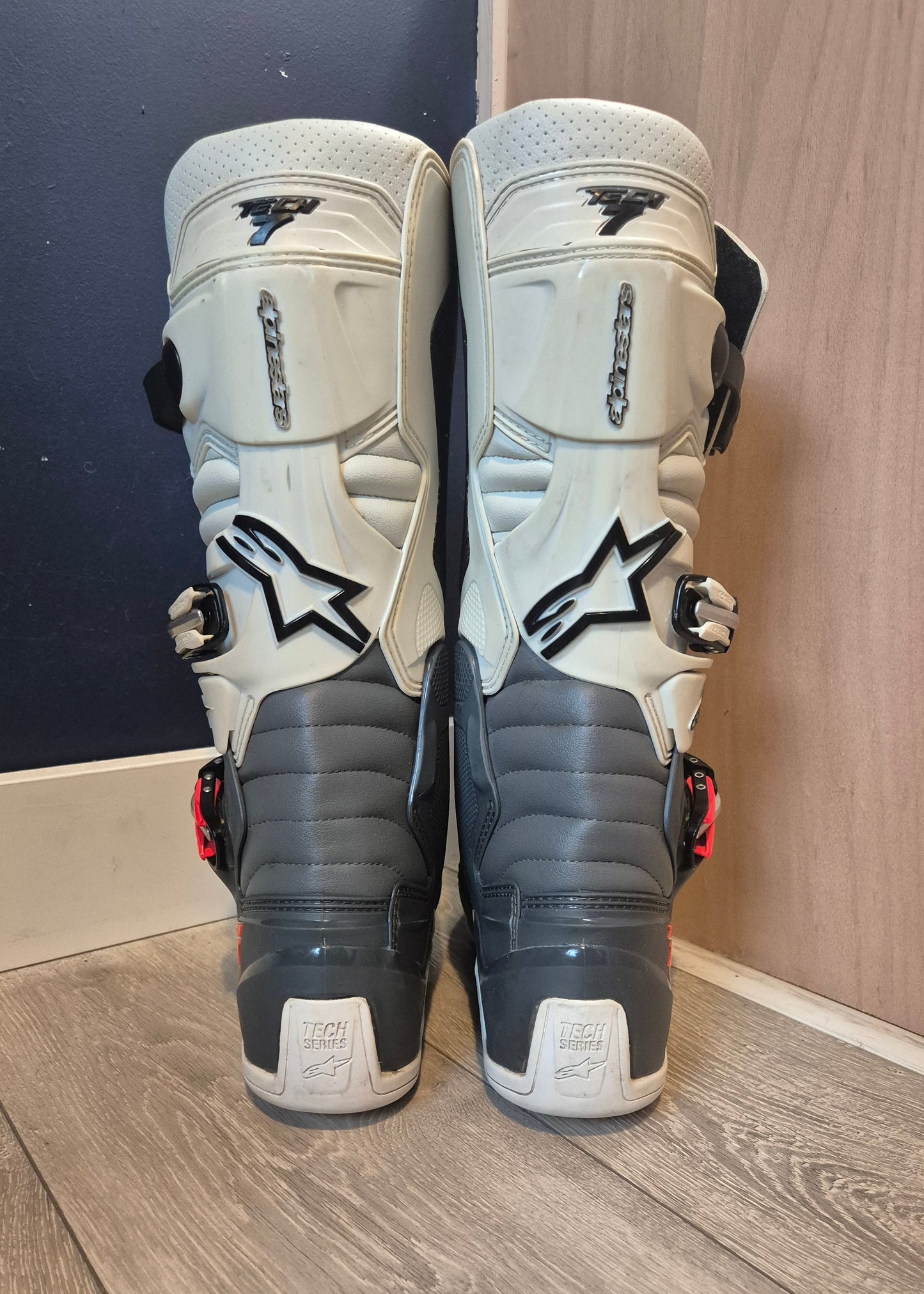 Alpinestars Tech7 - Grey/White UK10