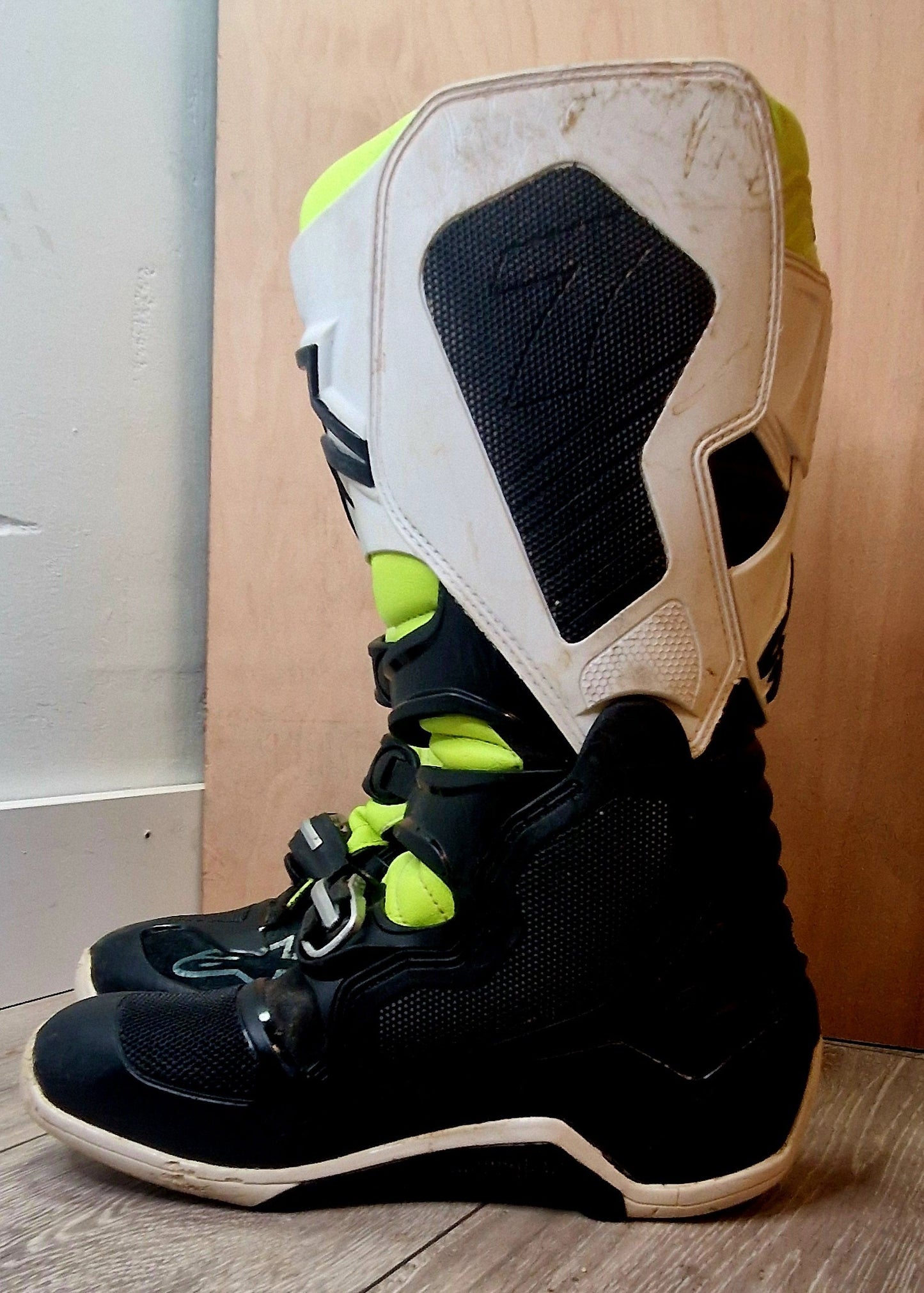 Alpinestars Tech7 - White/Black/Yellow - UK9