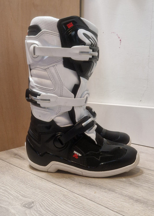 Alpinestars Tech7s - Black/White - UK4