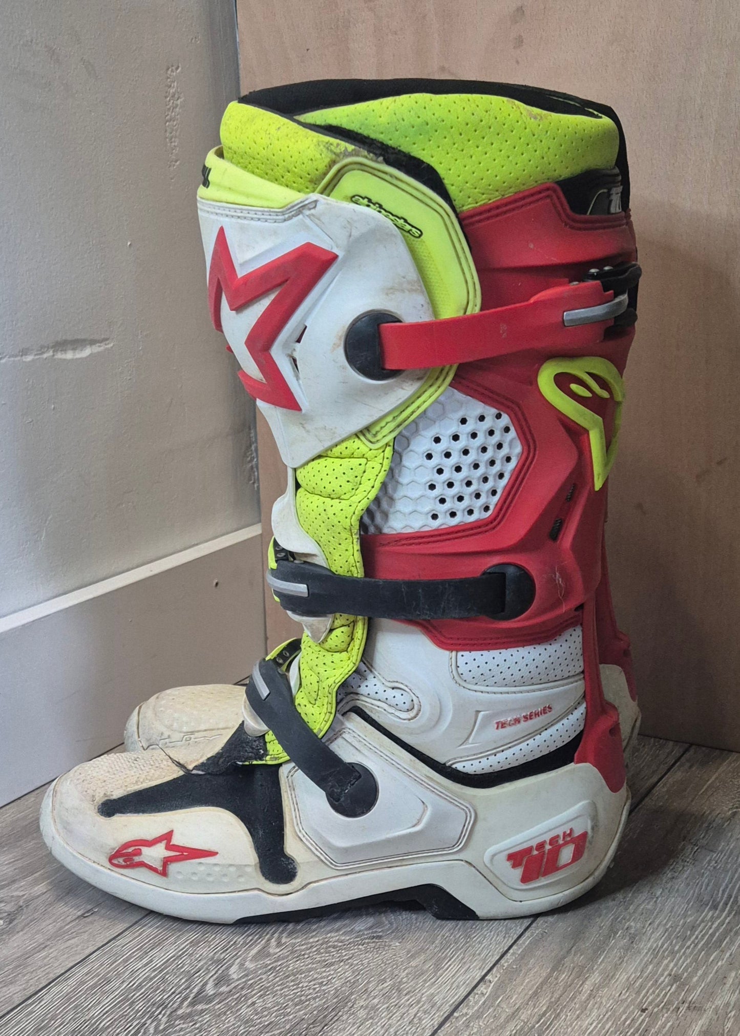 Alpinestars Tech 10 - White/Red/Yellow - UK10