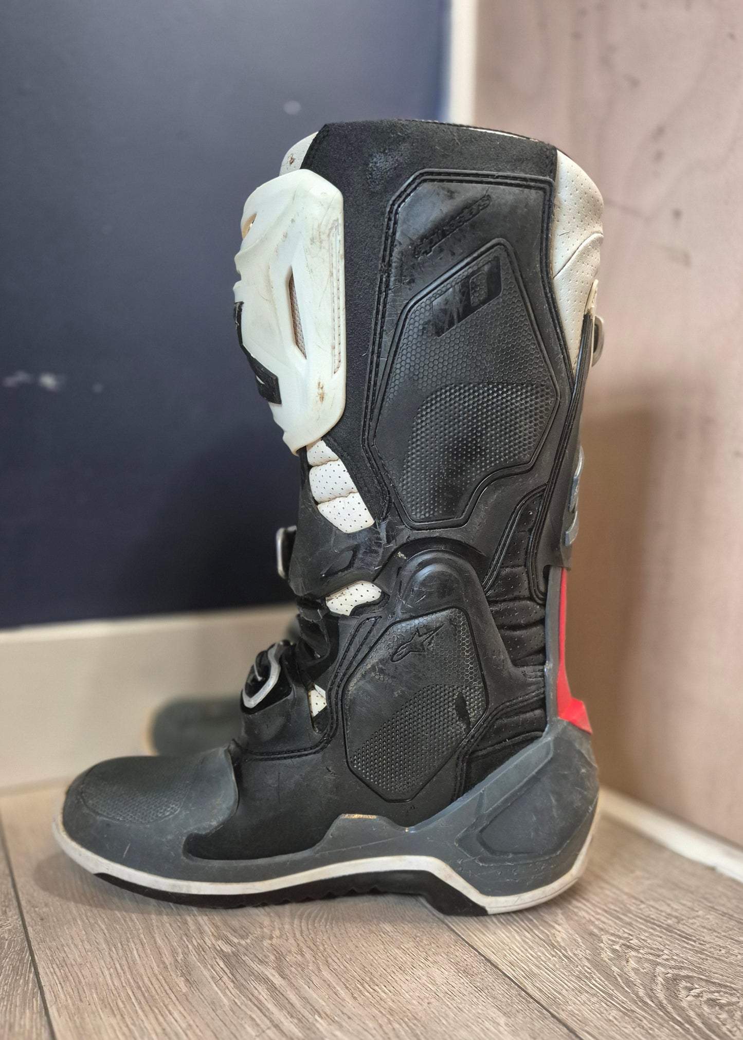 Alpinestars Tech 10 Supervented - Black/White/Grey - UK8
