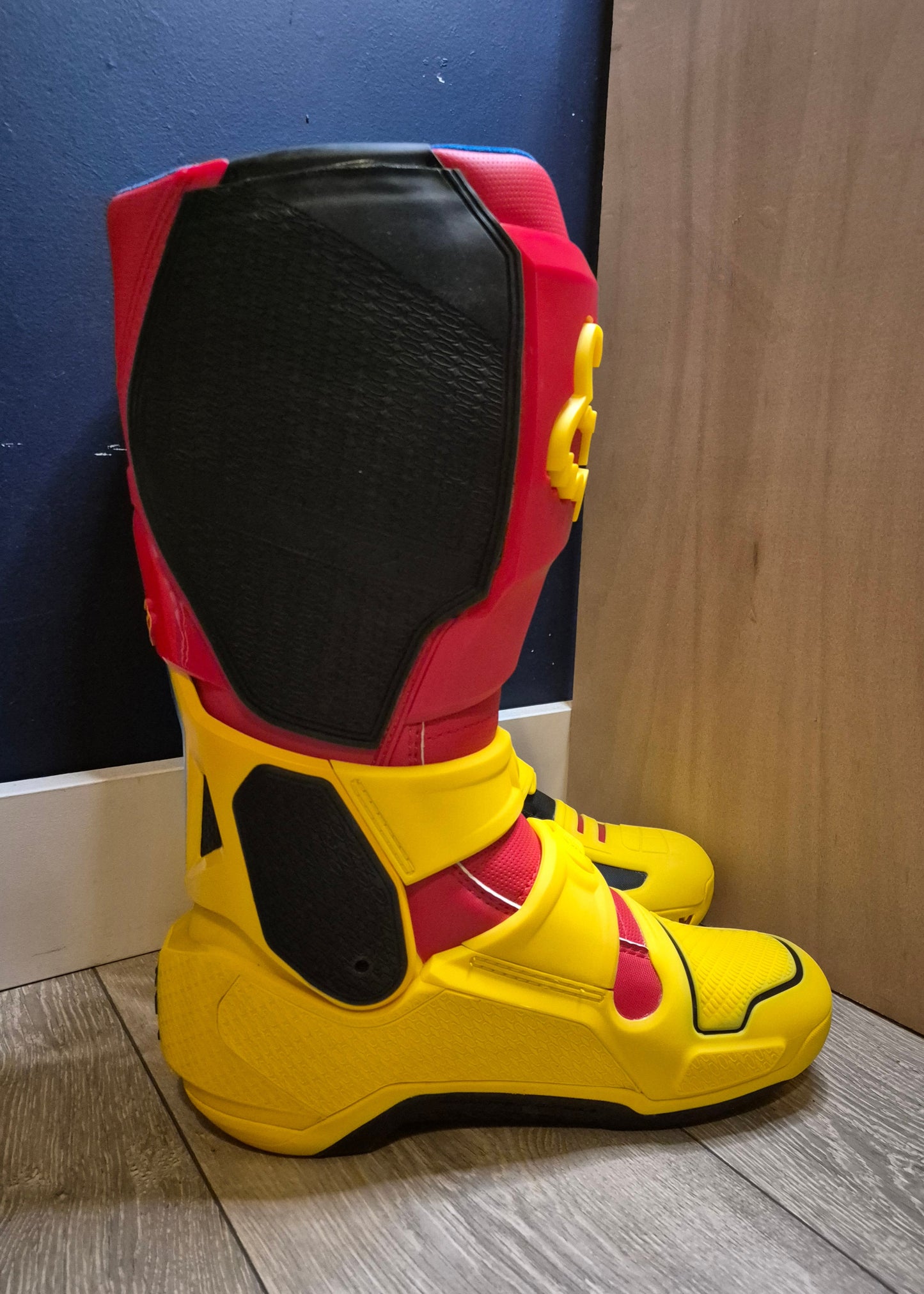 Fox Instinct 2.0 - Lucas Coenan Customs (Athlete only) - UK9.5 - NEW