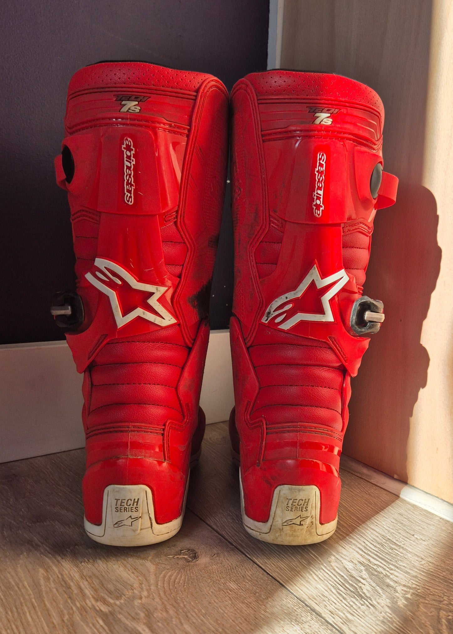 Alpinestars Tech7s - Red/Red - UK5