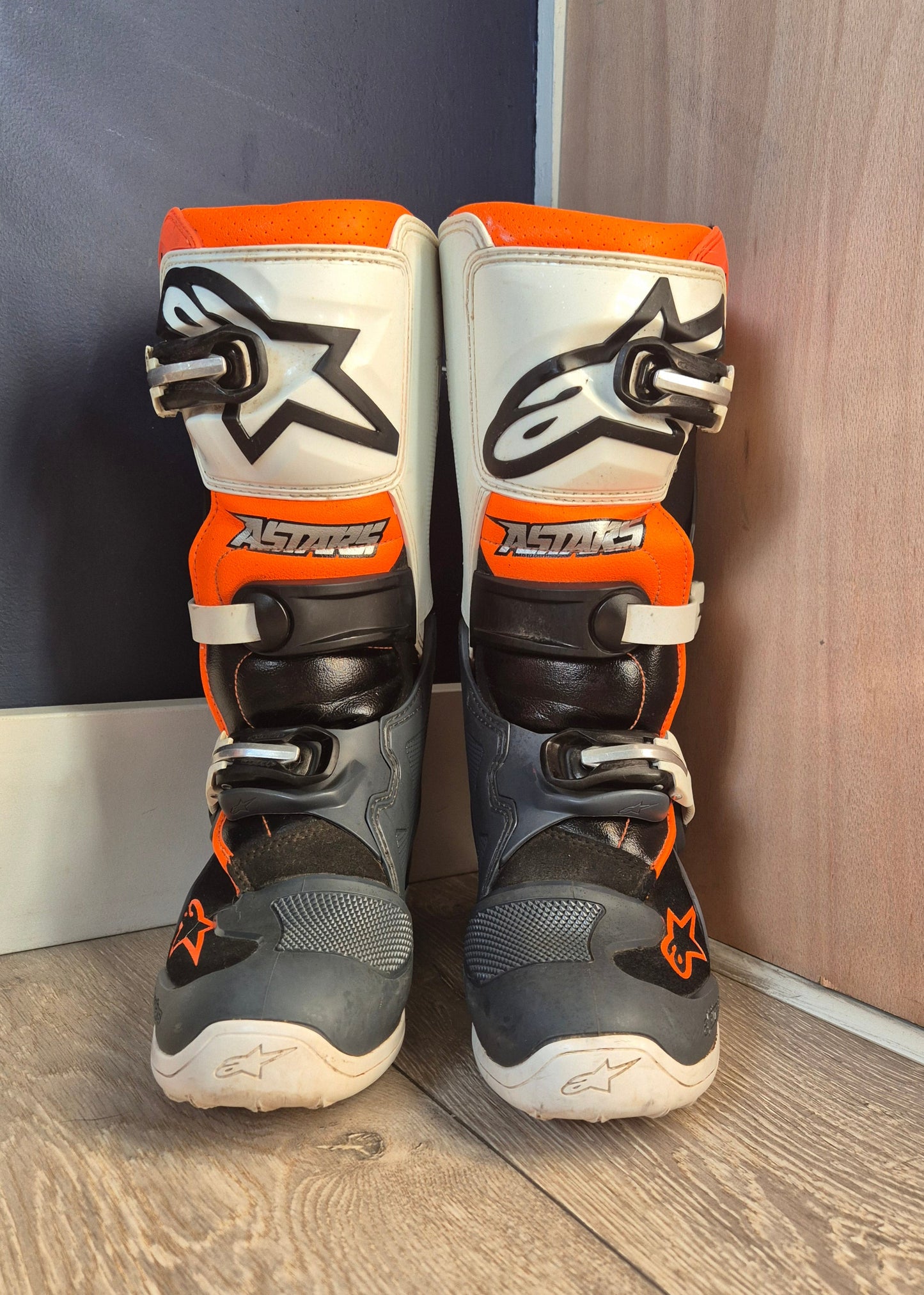 Alpinestars Tech7s - Grey/White/Orange - UK5