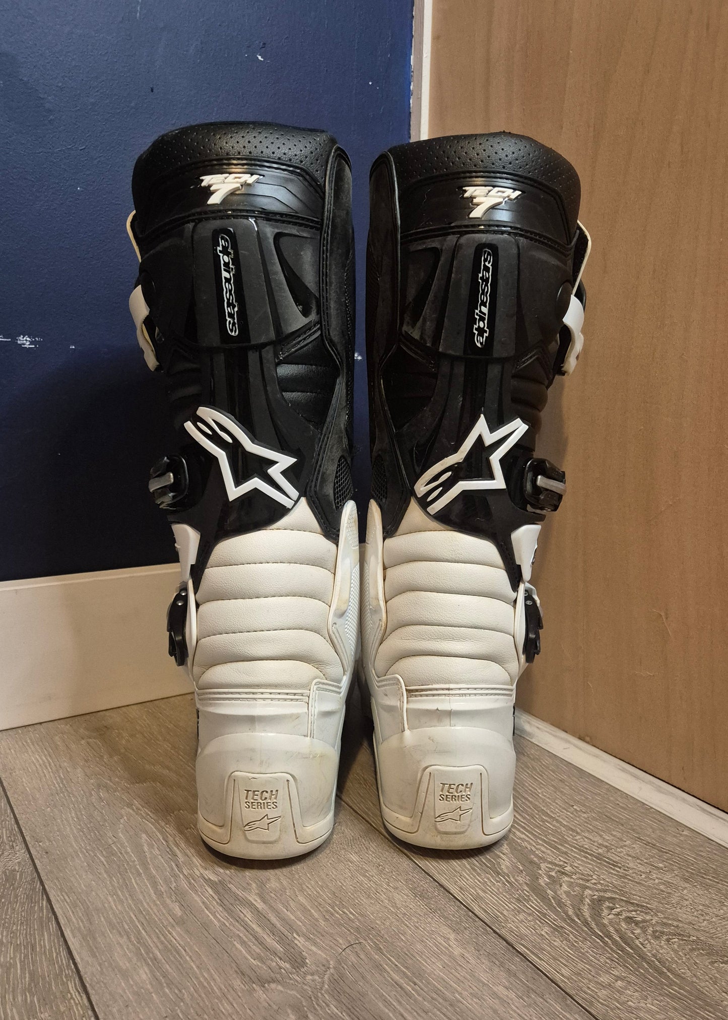 Alpinestars Tech7 - Black/White - UK10