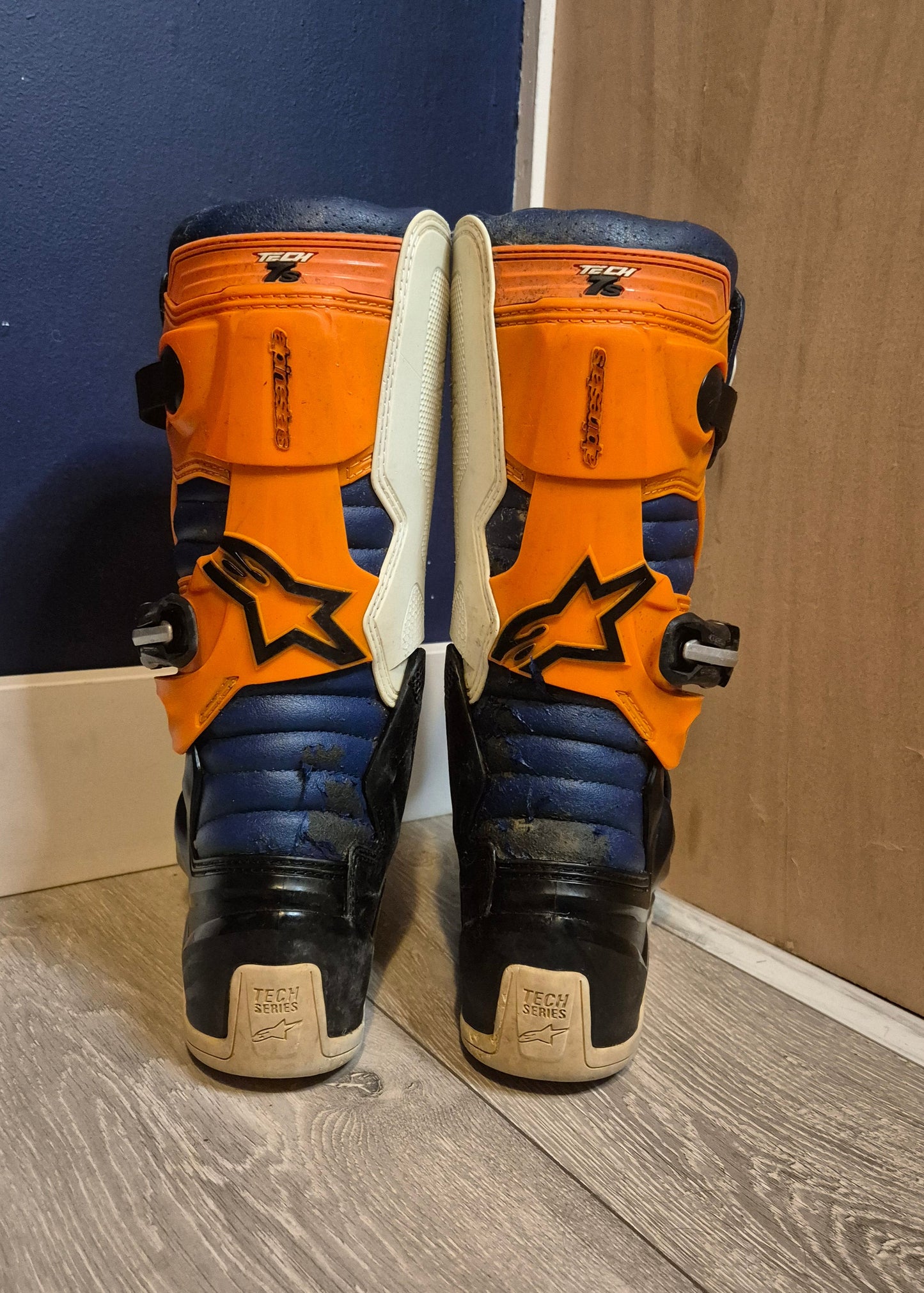 Alpinestars Tech7s - Black/White/Orange - UK6